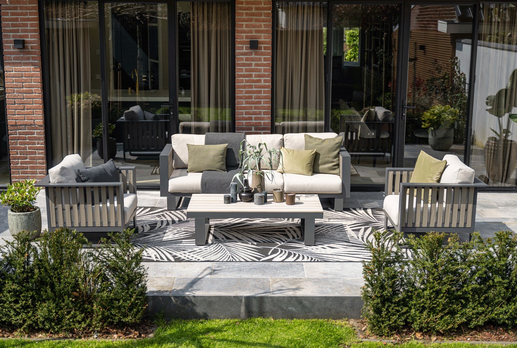 Outdoor Sofa Sets