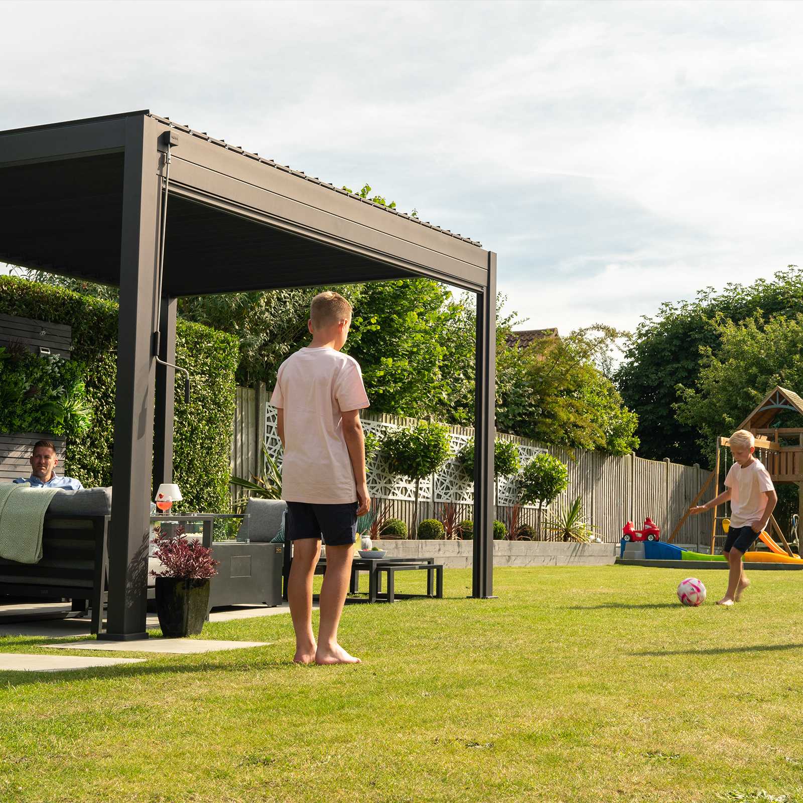 Tivoli 3m x 3m Grey Frame Free Standing Pergola