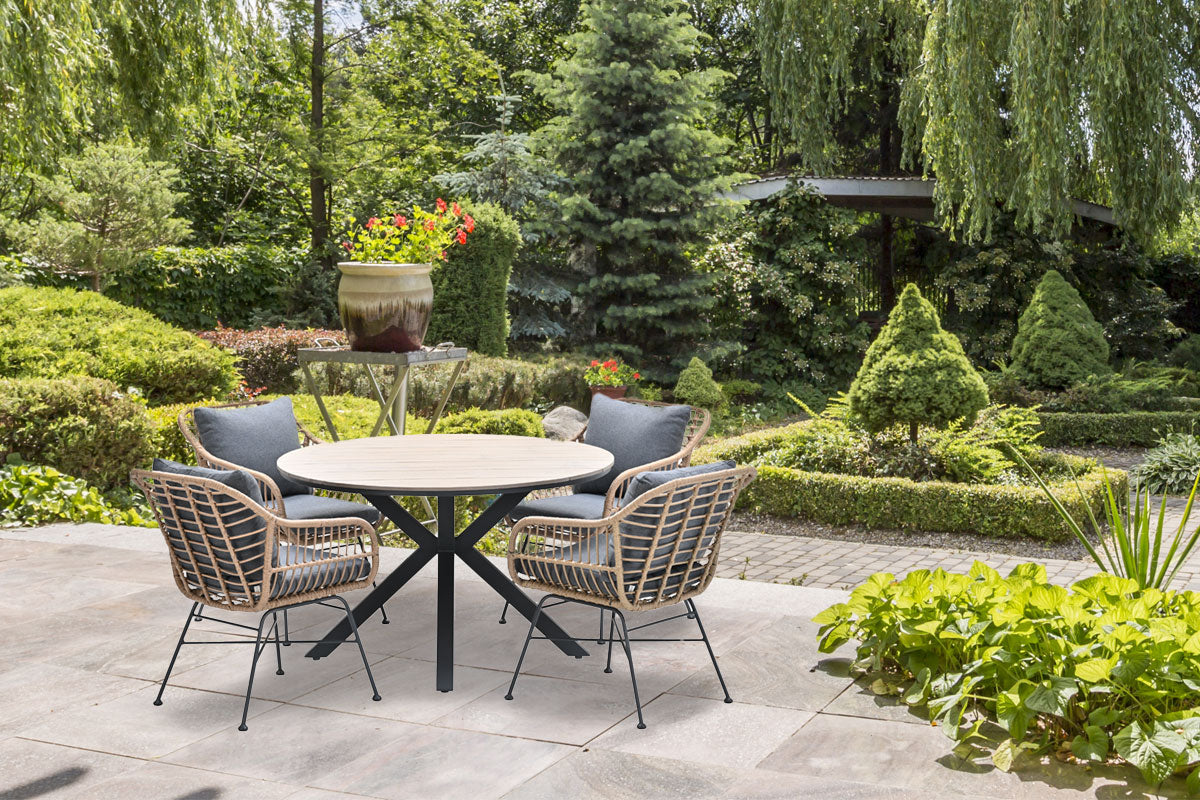 Edison Natural - Four Seater Round Dining Suite with Margriet Chairs