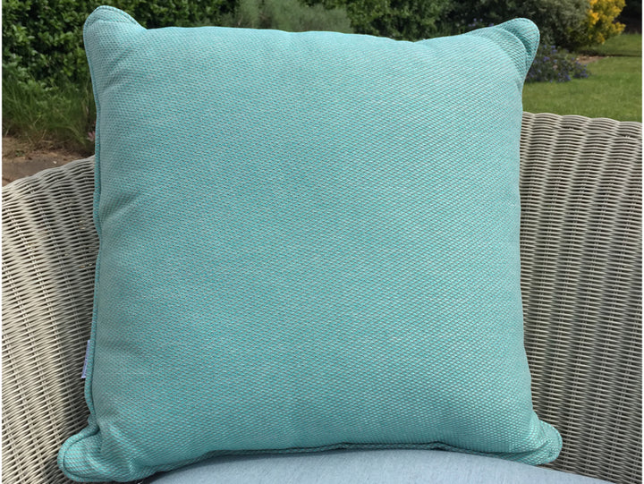 St. Tropez Scatter in Lakeside