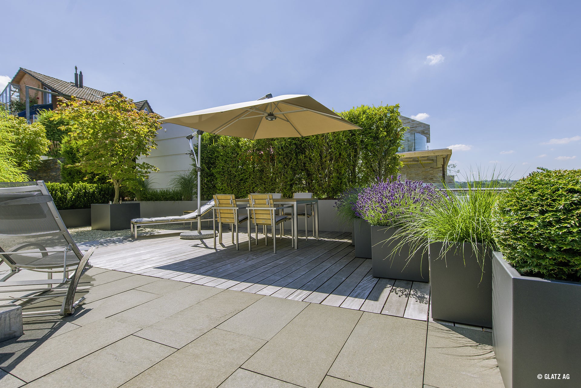 Glatz Sunwing Casa Parasol - 300cm x 240cm Rectangular Cantilever with Static Base