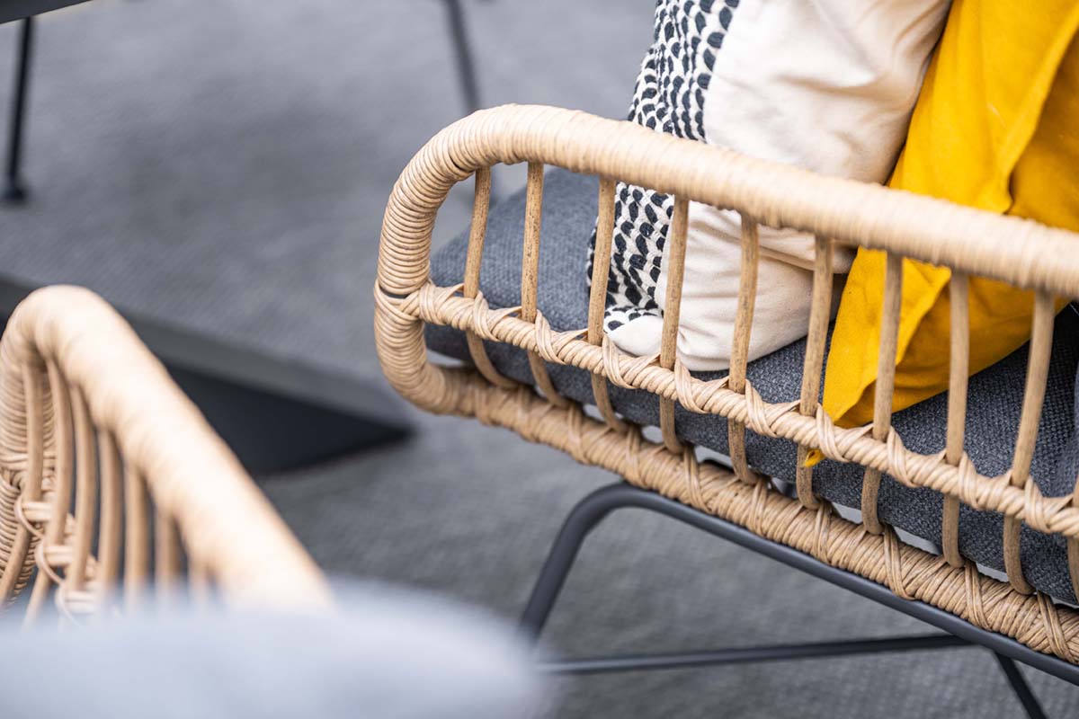 Edison Natural - Eight Seater Oval Dining Suite with Margriet Chairs