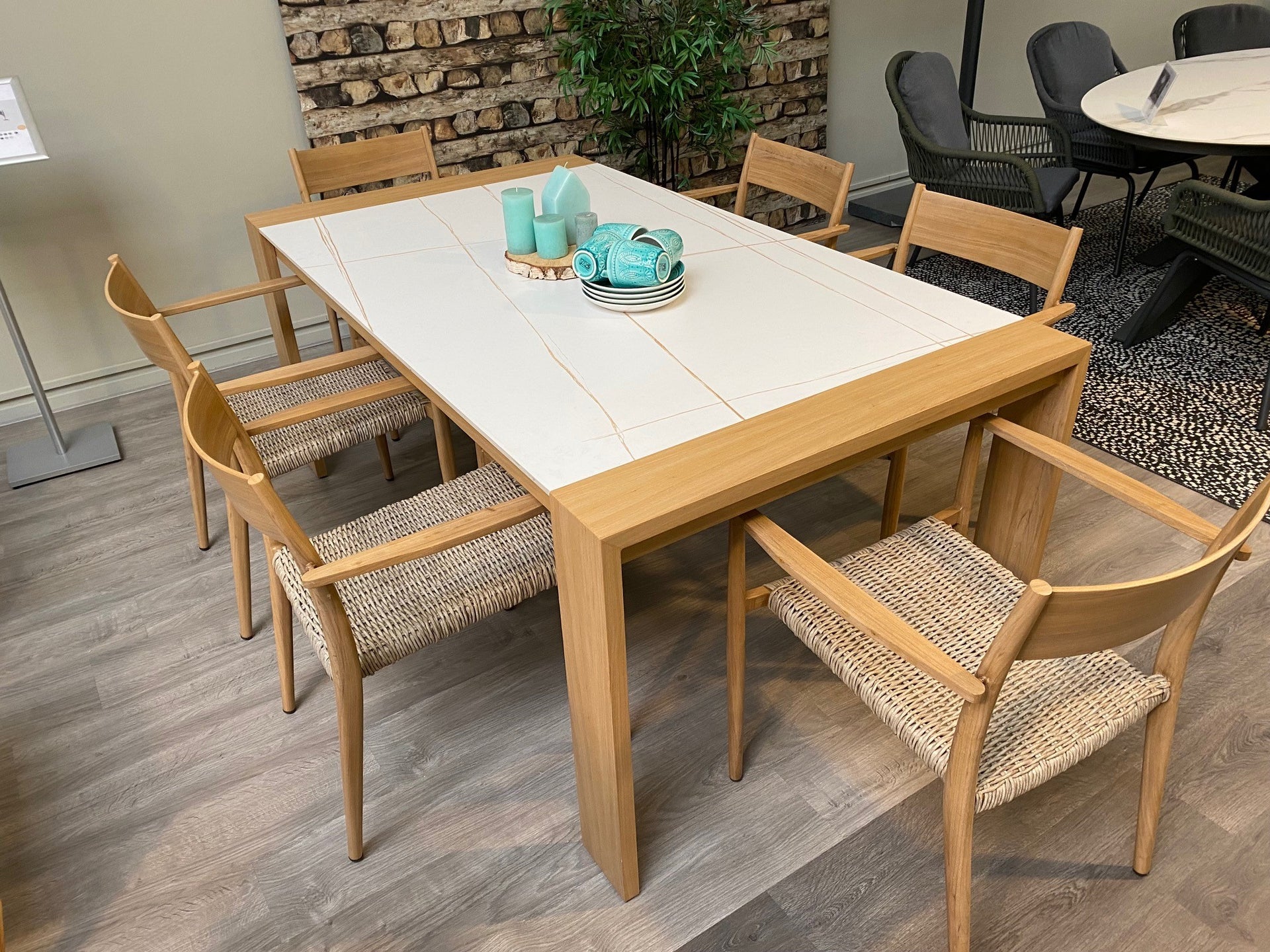 Austin Dining Table and 6 Richmond Dining Chairs