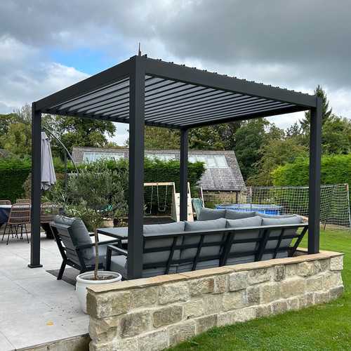 Tivoli E-LED 3m x 3m Grey Frame Free Standing Pergola